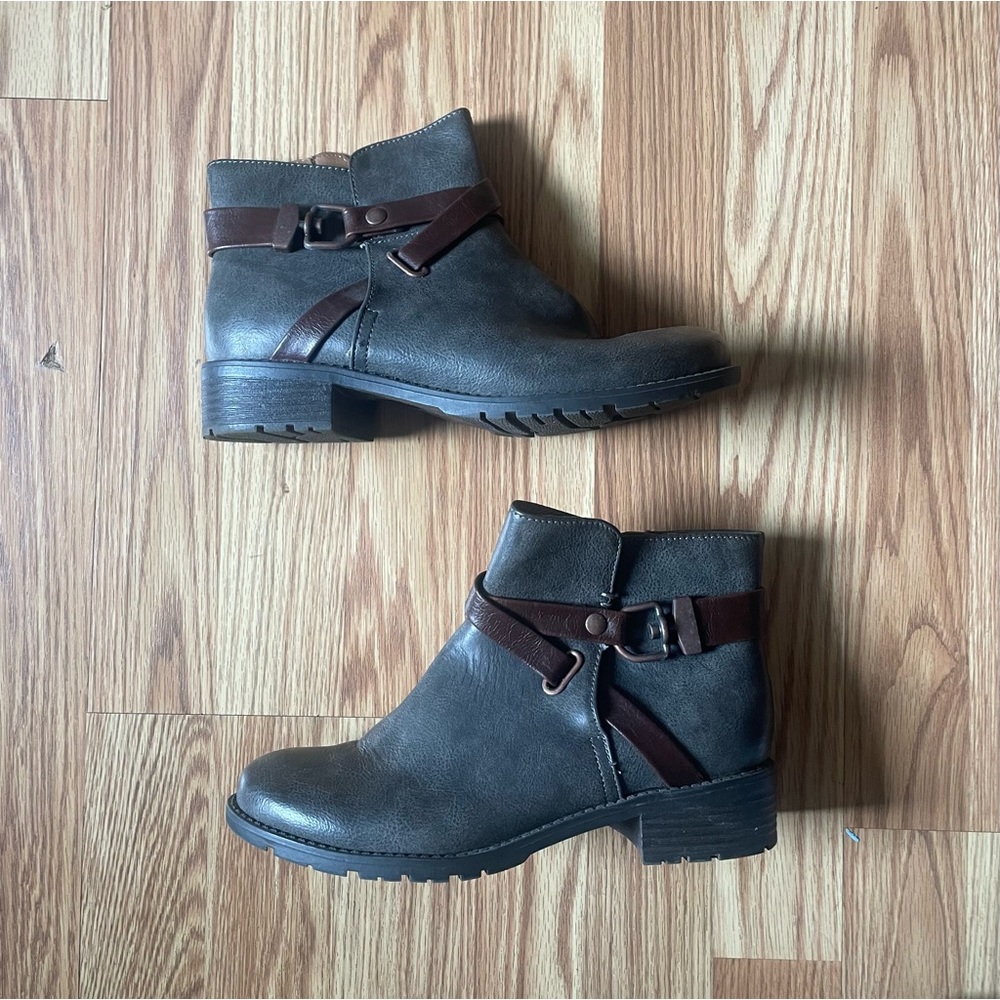 Crofts & Borrow ortholite boots